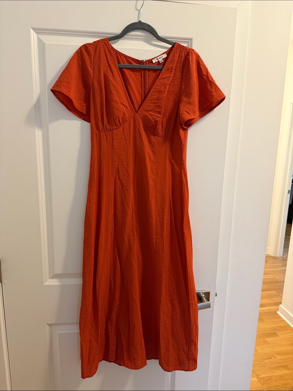 Madewell Rust-Red V-Neck Midi Dress. Light weight.
